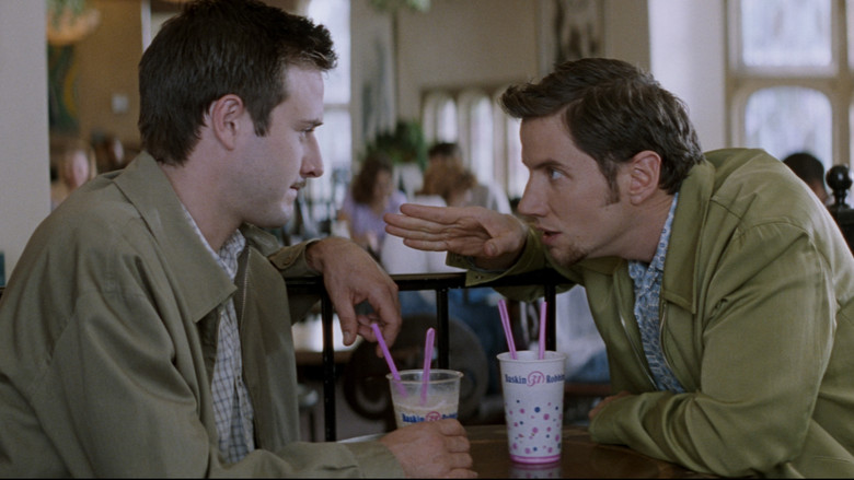 кадр из фильма Крик 2