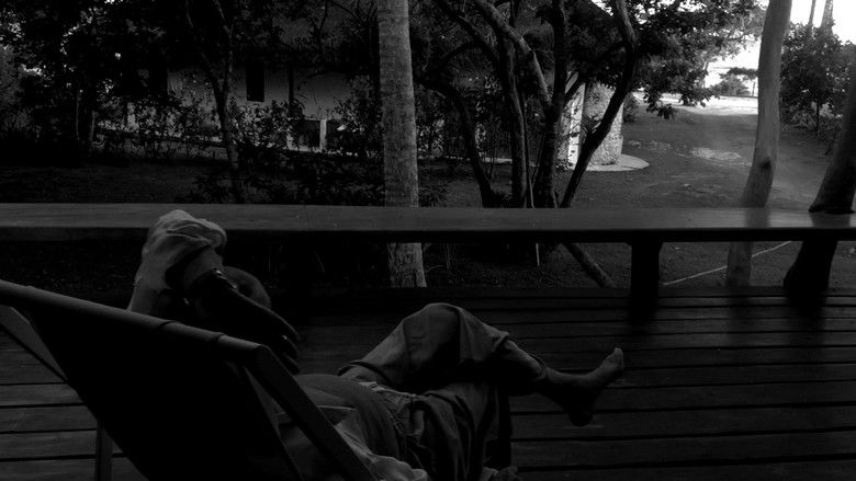 кадр из фильма Бабенко. Послушать сердце и сказать: «Оно остановилось»