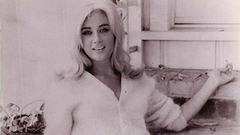 кадр из фильма Run Home Slow