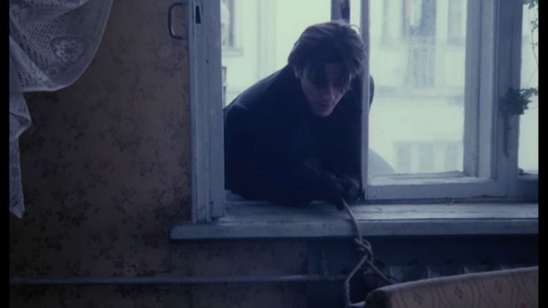 кадр из фильма Лестница