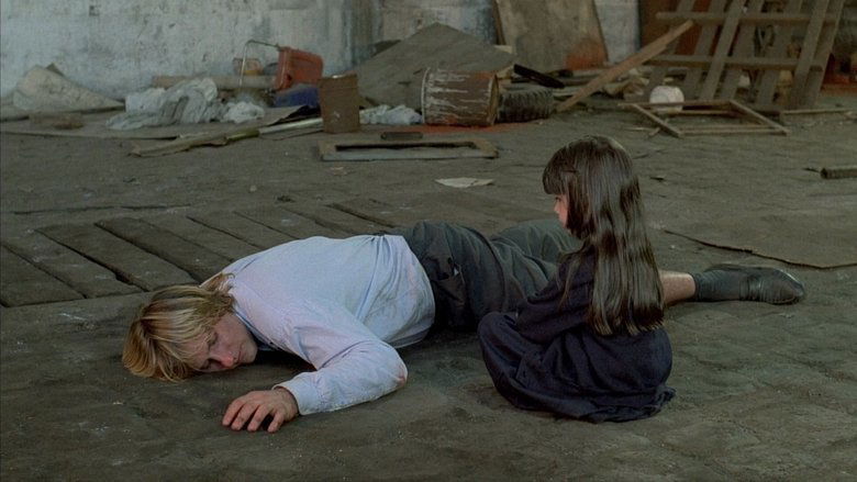 кадр из фильма Беглецы