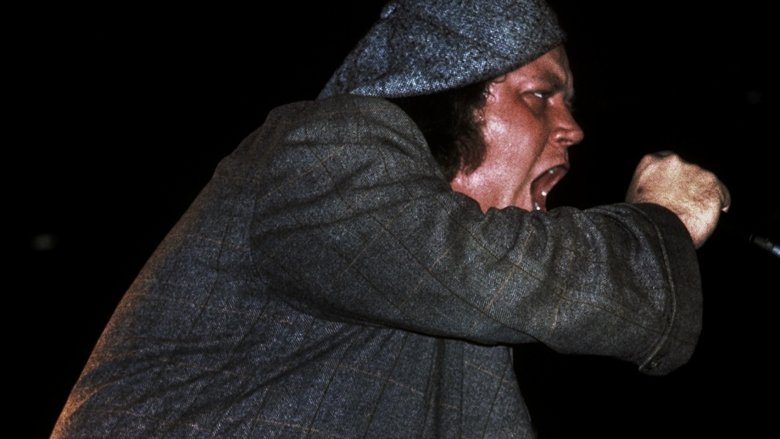 кадр из фильма I Am Sam Kinison