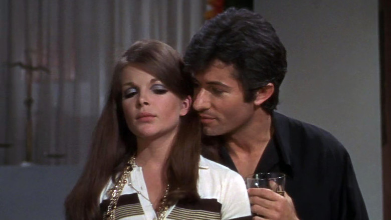 кадр из фильма The Big Cube