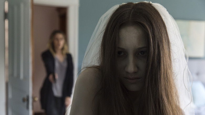 кадр из фильма Isabelle