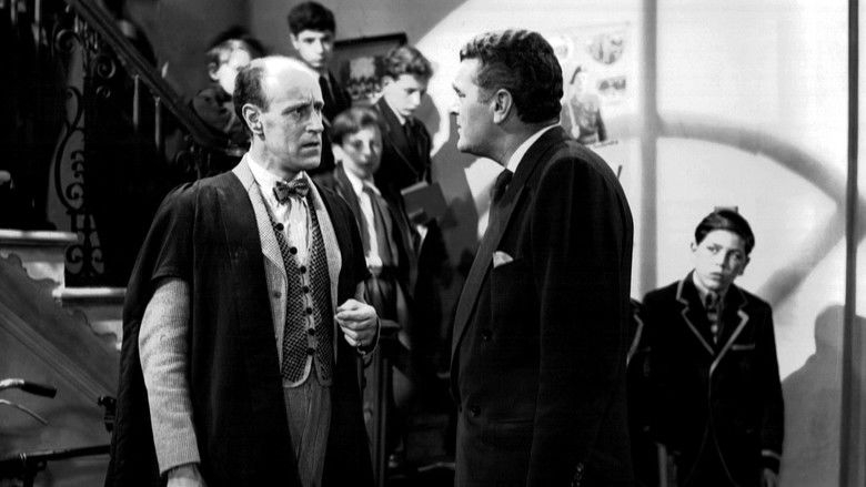 кадр из фильма The Intruder