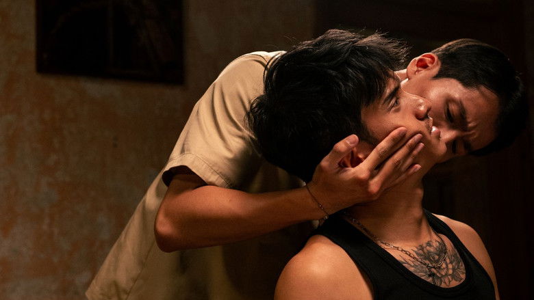 кадр из фильма Nửa Đêm Nổi Hứng Đi Cắt Tóc