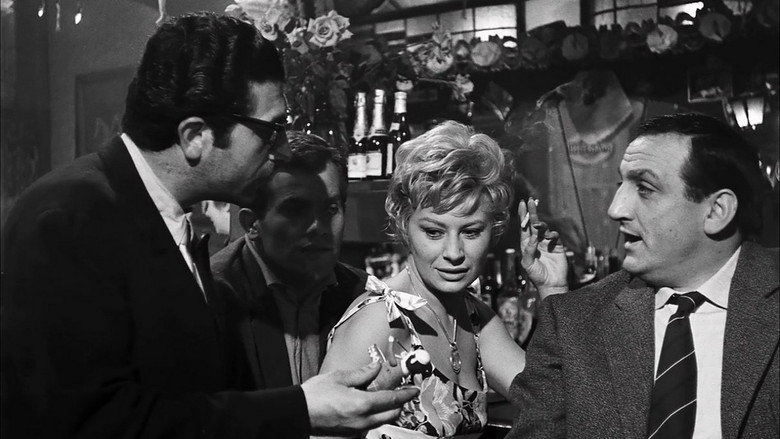 кадр из фильма Девушка в витрине