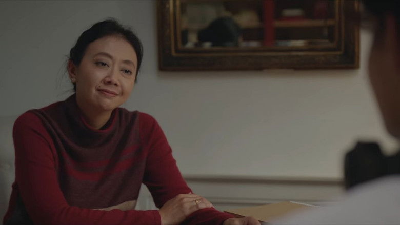 кадр из фильма Mungkin Kita Perlu Waktu