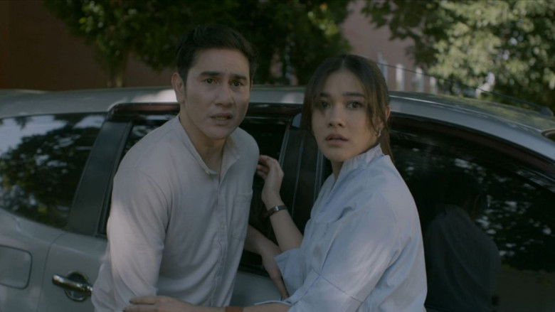 кадр из фильма Hanya Namamu Dalam Doaku