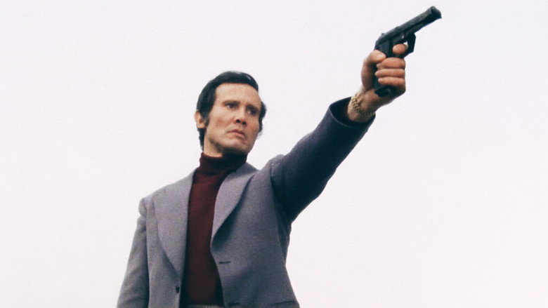 кадр из фильма Ненависть Милана: полиция бессильна