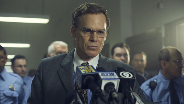 кадр из фильма В тени Луны