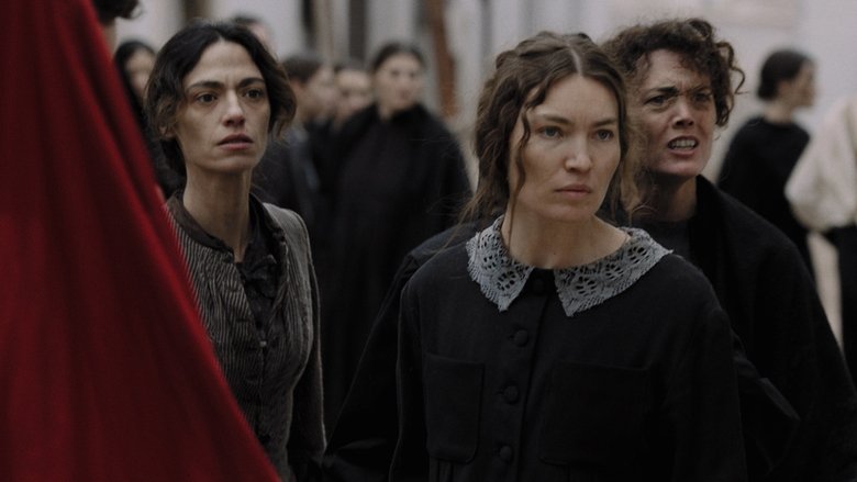 кадр из фильма Молодой Папа