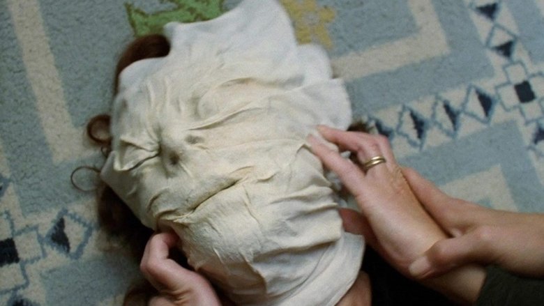 кадр из фильма Секта