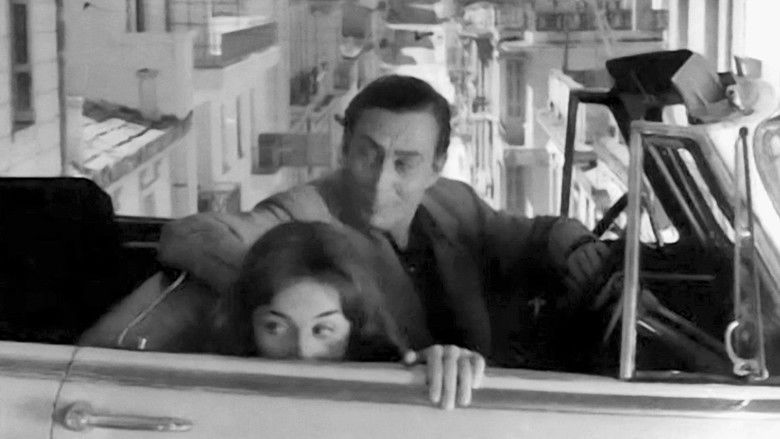 кадр из фильма Счастье в Афинах