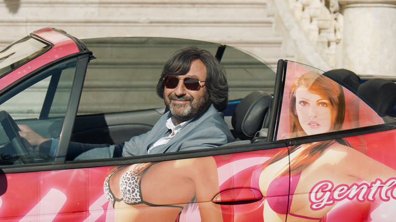 кадр из фильма Красавчик со стажем