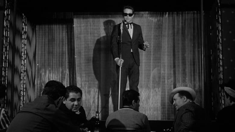 кадр из фильма Mickey One