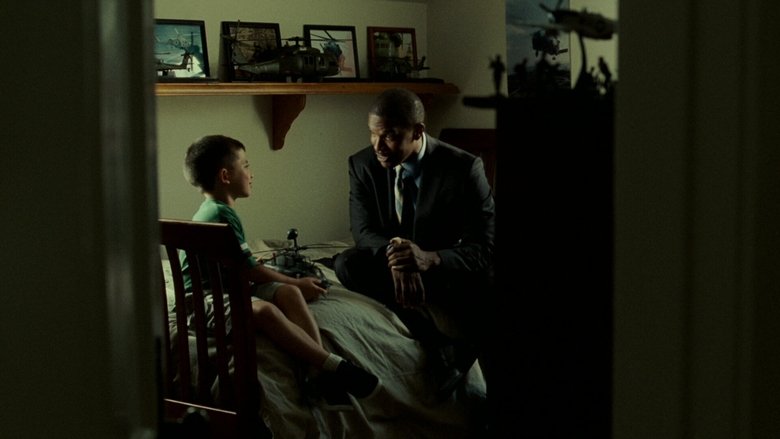 кадр из фильма Королевство