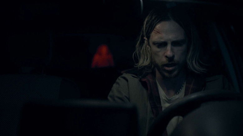 кадр из фильма Dans l’ombre