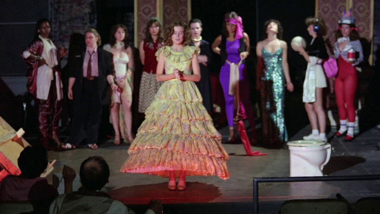 кадр из фильма Waitress!