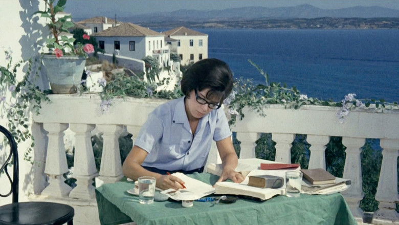 кадр из фильма Τζένη Τζένη