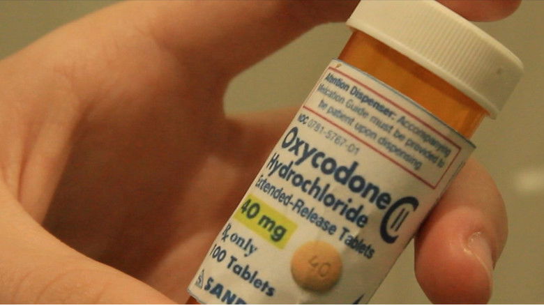 кадр из фильма DETACH