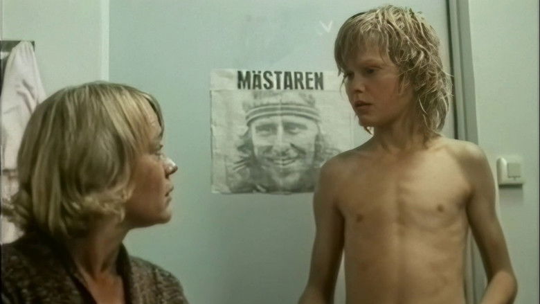 кадр из фильма Остров детей