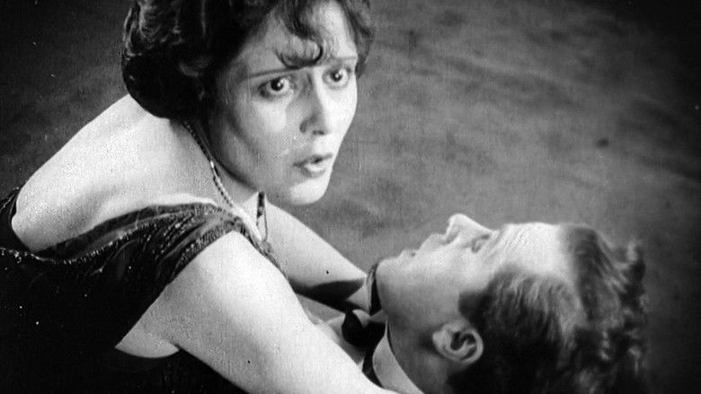 кадр из фильма Breaking Home Ties