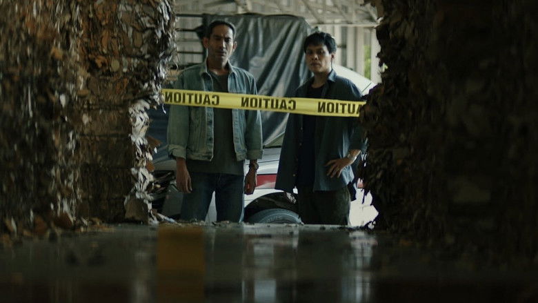 кадр из фильма ในเงา