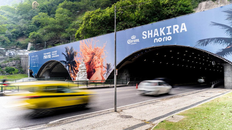кадр из фильма Todo Mundo no Rio com Shakira