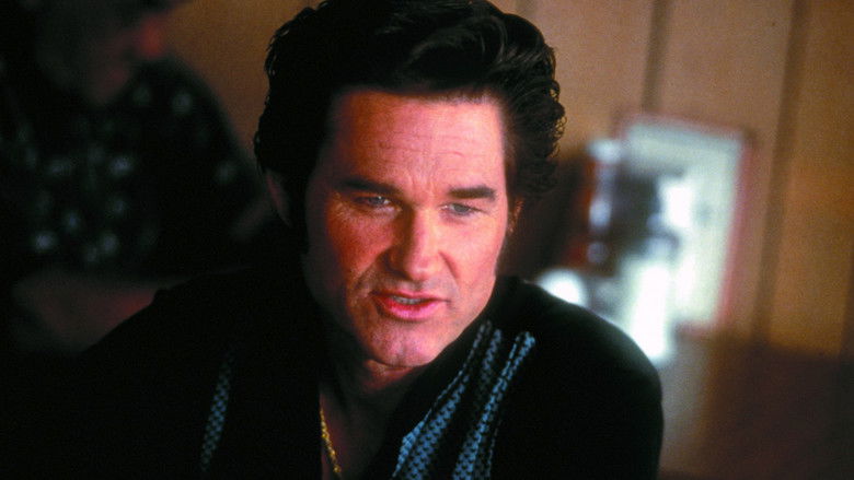 кадр из фильма 3000 миль до Грейслэнда