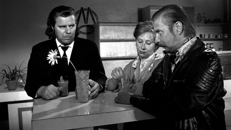 кадр из фильма Береги свою косынку, Татьяна