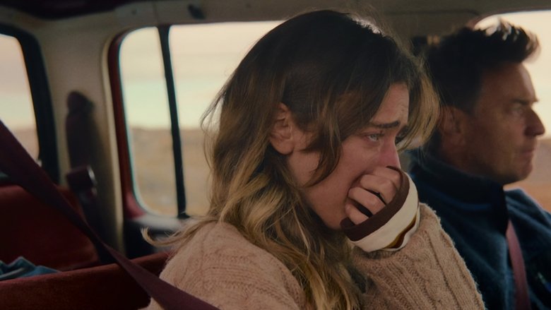 кадр из фильма Кровоточащая любовь