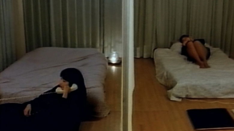 кадр из фильма 半裸本番　女子大生暴行篇