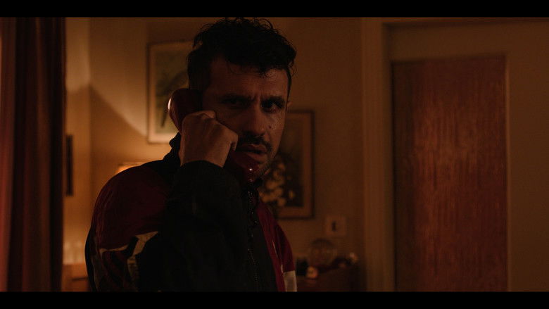 кадр из фильма Τελευταία κλήση