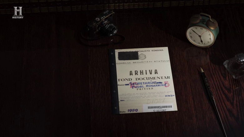 кадр из фильма Regele Mihai: Drumul către casă