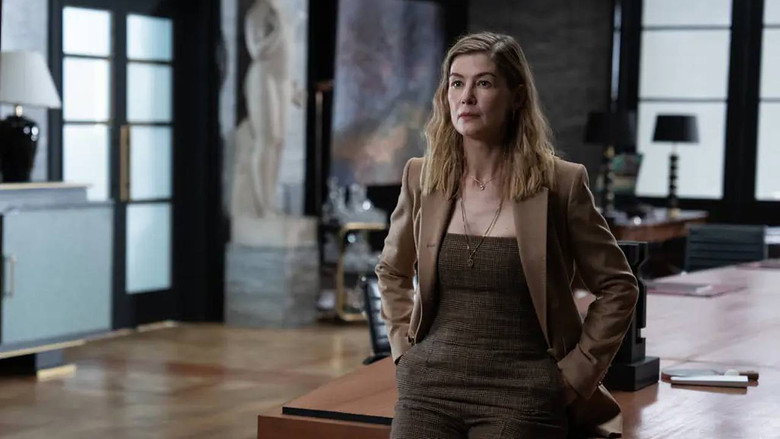 кадр из фильма Грязные деньги