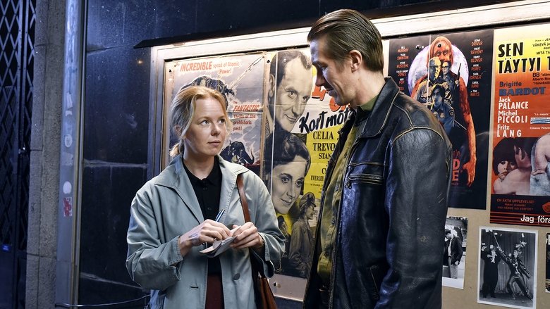 кадр из фильма Опавшие листья