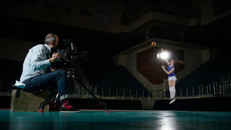 кадр из фильма Сияние обрушится вниз