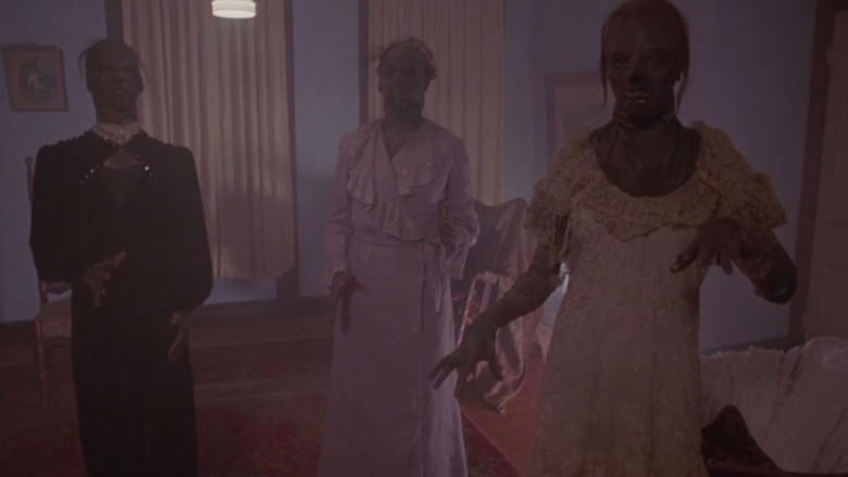 кадр из фильма Не заходи в дом