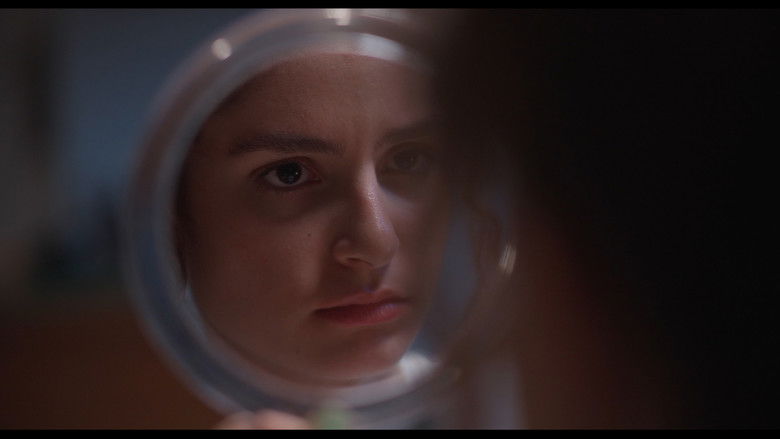 кадр из фильма الماضي عم يتّصل