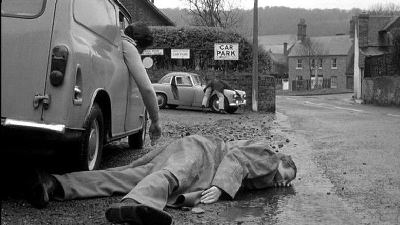 кадр из фильма Земля умирает крича