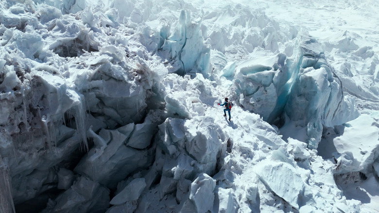 кадр из фильма K2 В погоне за тенями