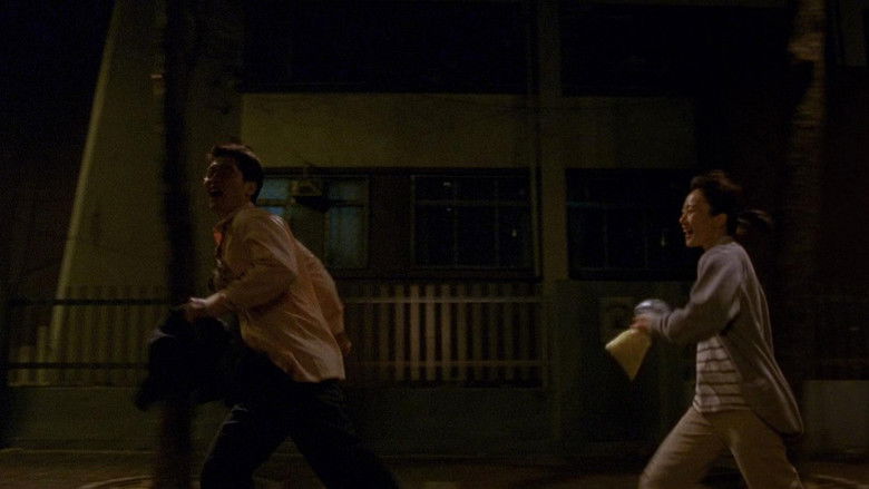 кадр из фильма Лающие собаки никогда не кусают