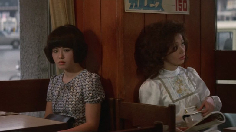 кадр из фильма 白い指の戯れ