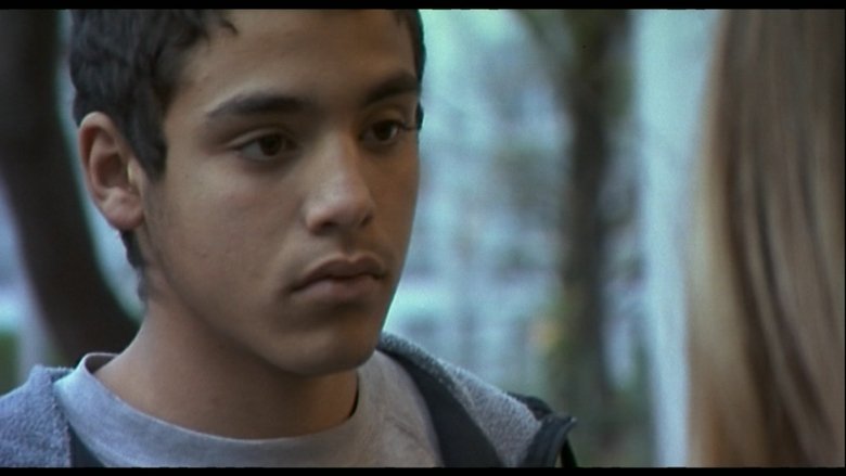 кадр из фильма L'Esquive