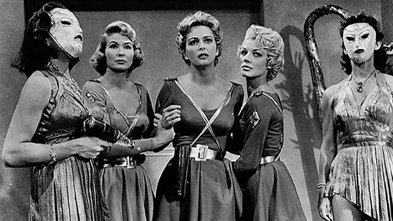 кадр из фильма Королева космоса