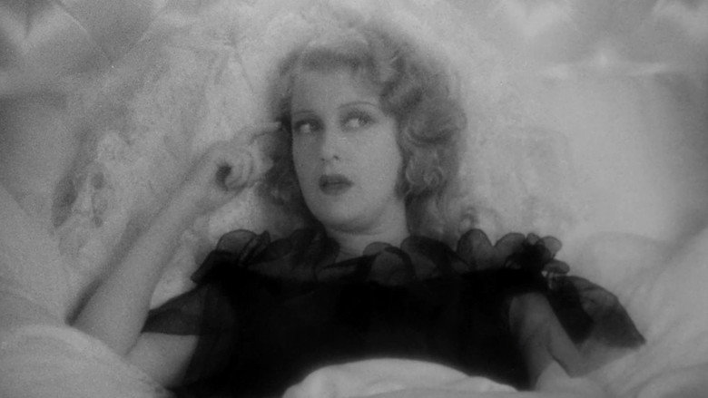 кадр из фильма Веселая вдова