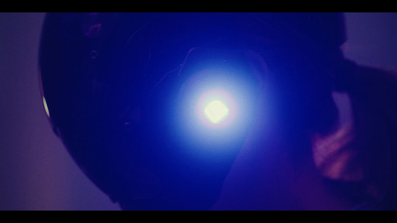 кадр из фильма [LOOM]