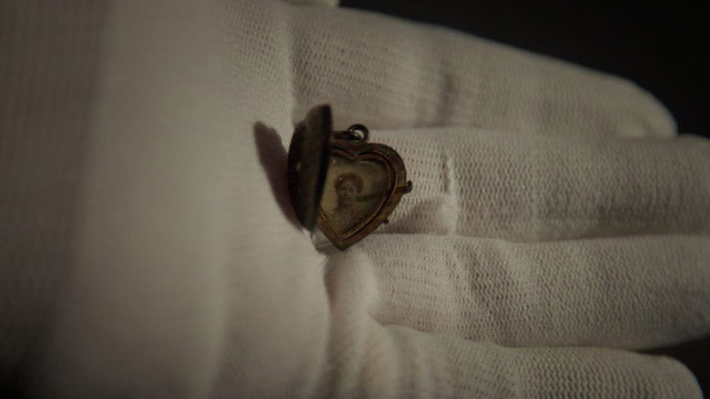 кадр из фильма Tombeau de glace