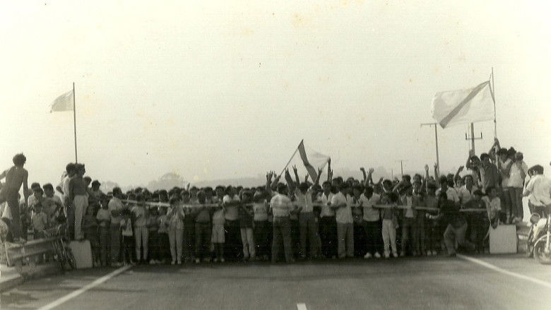 кадр из фильма Testemuñas dunha illa